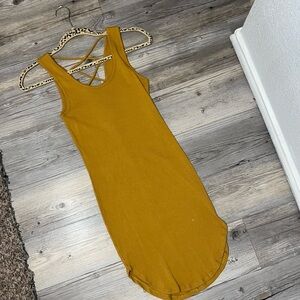 Yellow medium casual sleeveless dress